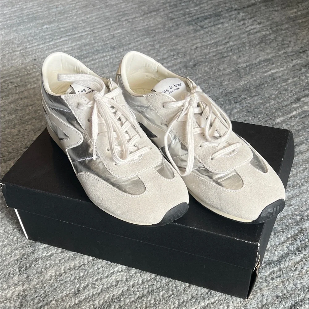 rag & bone Retro Runner Slim White and Silver Low-Top Sneakers US 8.5 - Picture 2 of 12